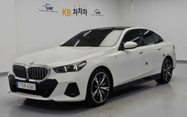 수원차동차중고 5시리즈 (G60) 530i xDrive 매물 사진 17 - 2023/12 52,563km